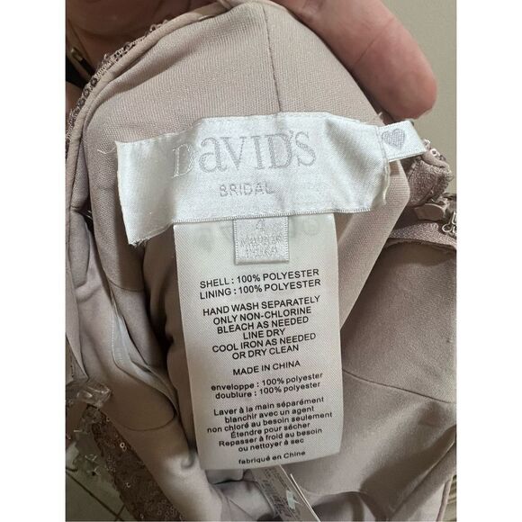 Champagne sequin sleeveless formal gown, sz 4, new with tags prom bridesmaid - Picture 4 of 5